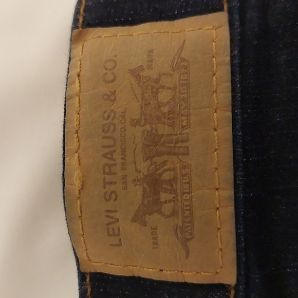 Levi 548 Denim Jeans - Picture 9 of 9